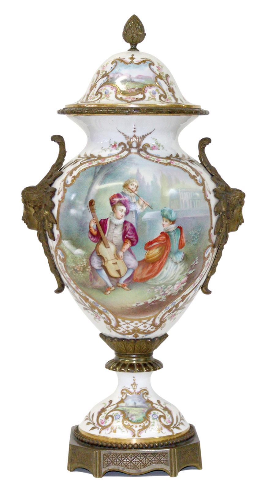 Sevres Art, Amphorenvase | Bild Nr.1